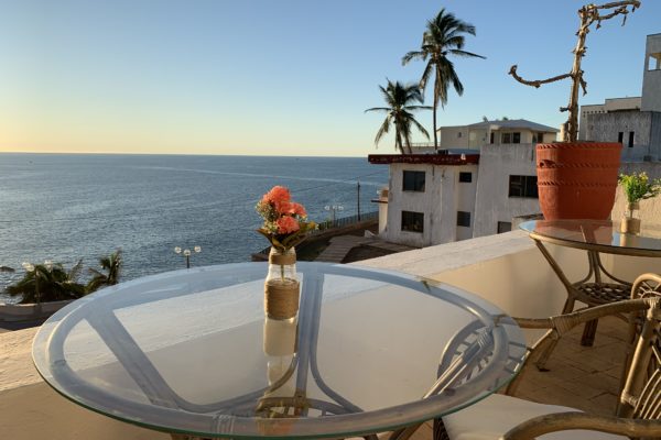 Mazatlán, Hill House, hotel, Sinaloa, hospedaje, atardecer, Bed & Breakfast, perla del Pacífico, Maleta de Viajes,
