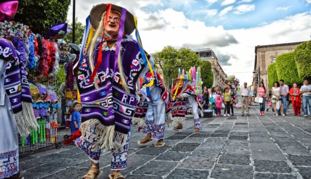 museo franz mayer-maleta de viajes-maleta-museo-cultura-patrimonio-méxico-conferencias-exhibición