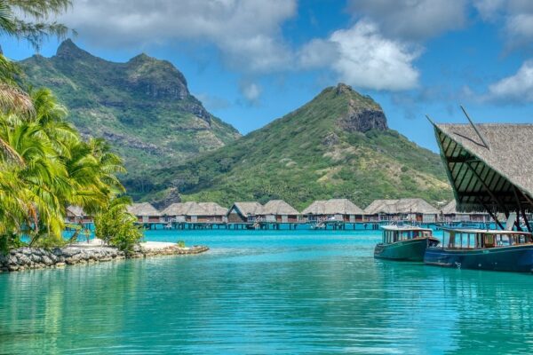 Maleta de Viajes, turismo, viajes, aventura, viajeros, internacional, avión, Tahití