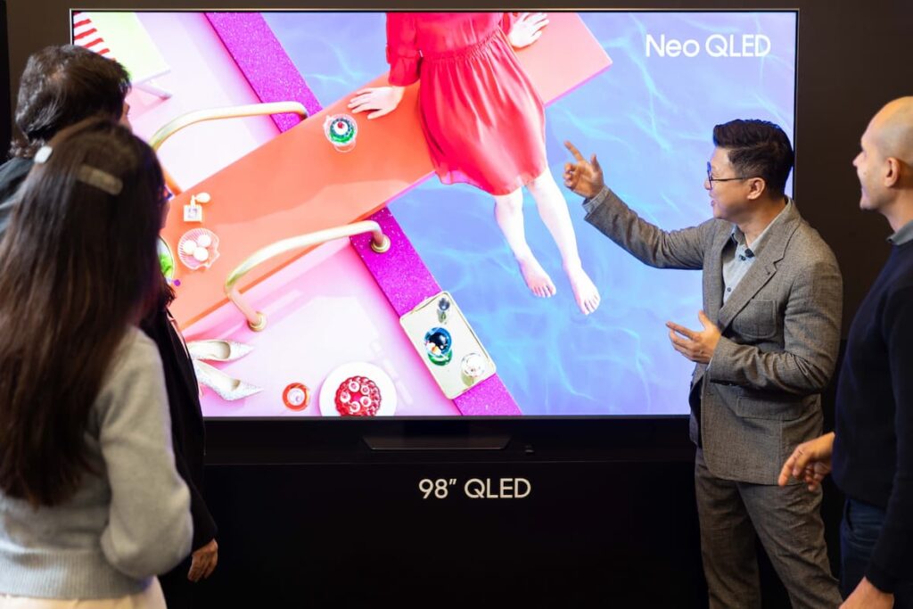 Samsung, Tech Seminar Latin America 2024, Neo QLED 8K, AI Processor NQ8 Gen3, 8K AI Upscaling, Smart TV, OLED 2024, Gaming Optimization, Visual Display Technology, São Paulo Tech Event