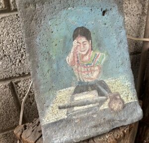 Casa Metlatl, turismo comunitario, molcajete, experiencias rurales, viajeros, viajes, Maleta de viajes, cultura, maíz al metate