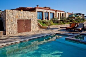 Viajes, viajeros, vacaciones, Maleta de Viajes, turismo, booking.com