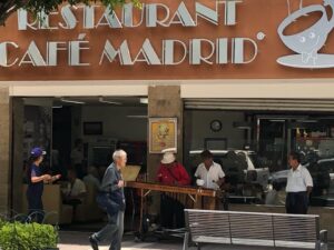 Maleta de VIajes, viajeros,, Guadalajara, Jalisco, vacaciones, Mariachi, restaurante Guadalajara.