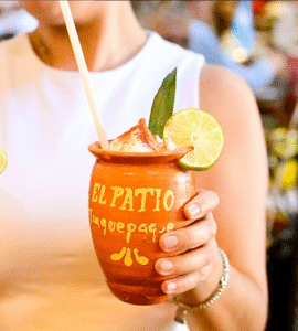 Maleta de VIajes, viajeros,, Guadalajara, Jalisco, vacaciones, Mariachi, restaurante Guadalajara.