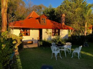 Viajes, viajeros, vacaciones, Maleta de Viajes, turismo, booking.com