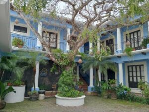 Viajes, viajeros, vacaciones, Maleta de Viajes, turismo, booking.com