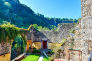 Viajes, viajeros, vacaciones, Maleta de Viajes, turismo, booking.com