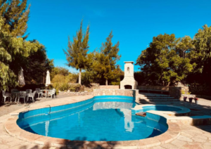 Viajes, viajeros, vacaciones, Maleta de Viajes, turismo, booking.com