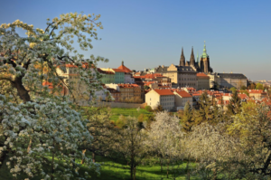 chequia, internacional, maleta de viajes, viajeros, destinos,