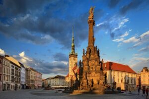 chequia, internacional, maleta de viajes, viajeros, destinos,