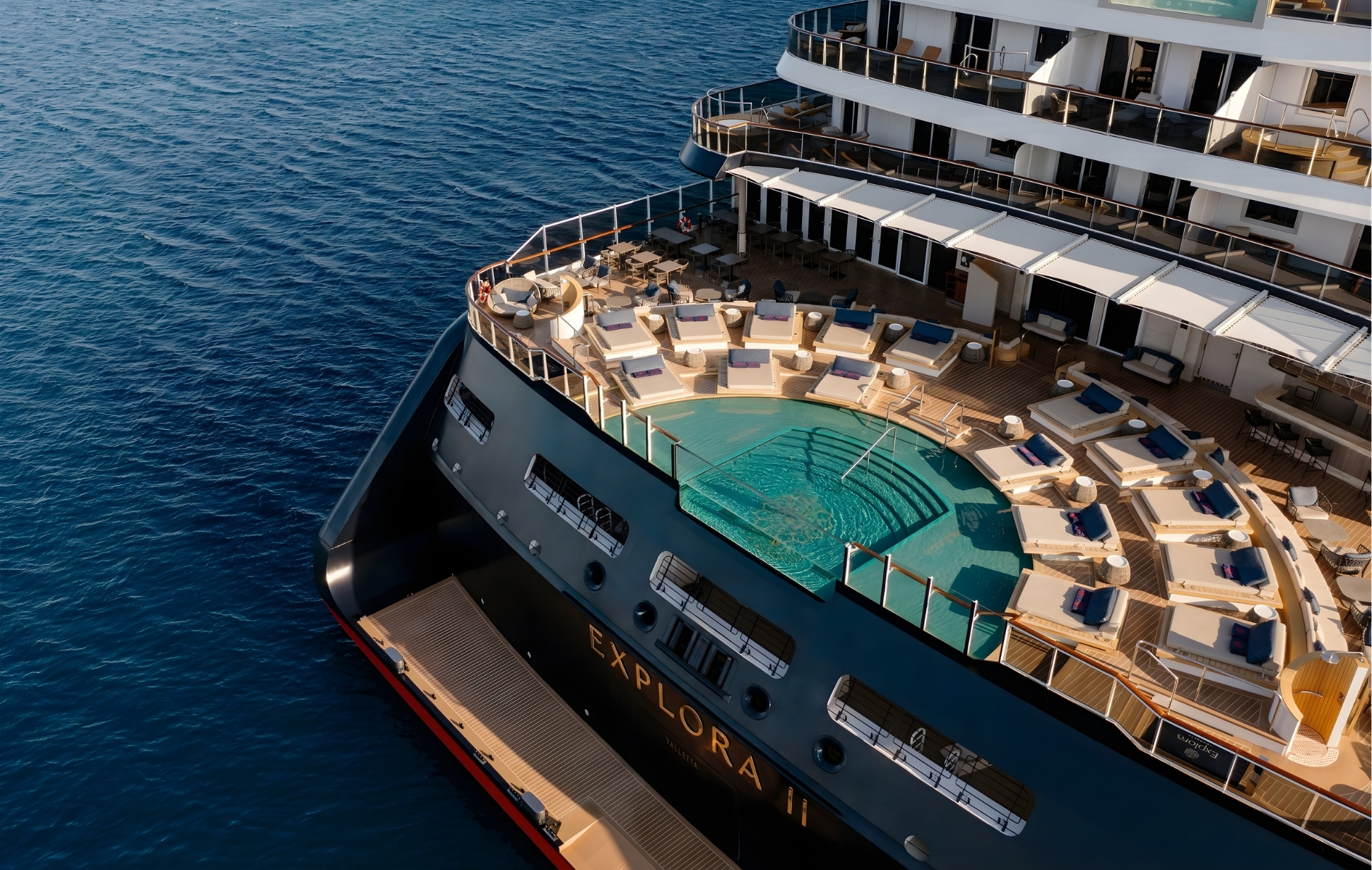 El viaje en movimiento, ocho experiencias para descubrir el mundo desde el mar