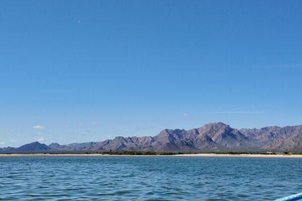 Sonora, Maleta de Viajes, Aventura, deportes extremos, maleta fit, sandboard, turismo de aventura, sonora tours, Bahía de Kino,Isla Tiburón, Comcaac