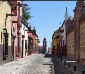 Viajes, viajeros, vacaciones, Maleta de Viajes, turismo, booking.com