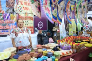Arte y sabor maya se unen en la Semana de Yucatán en México