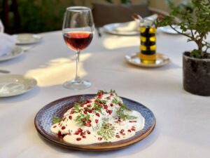 Chiles en nogada, baul gastronomico, cdmx, restaurantes, temporada de chile en nogada