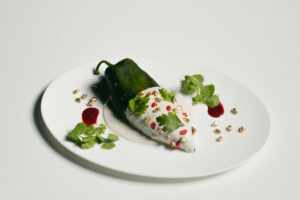 Chiles en nogada, baul gastronomico, cdmx, restaurantes, temporada de chile en nogada