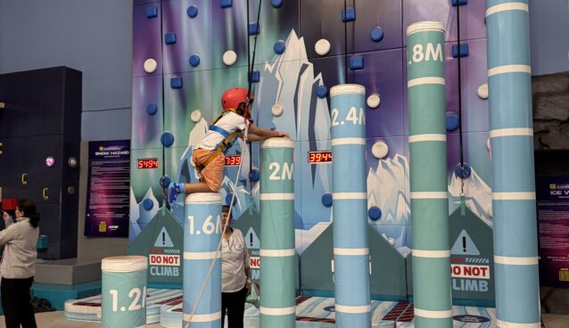ARTIK Snowpark, viajeros, viajes, niños, experiencias para niños, Maleta kids